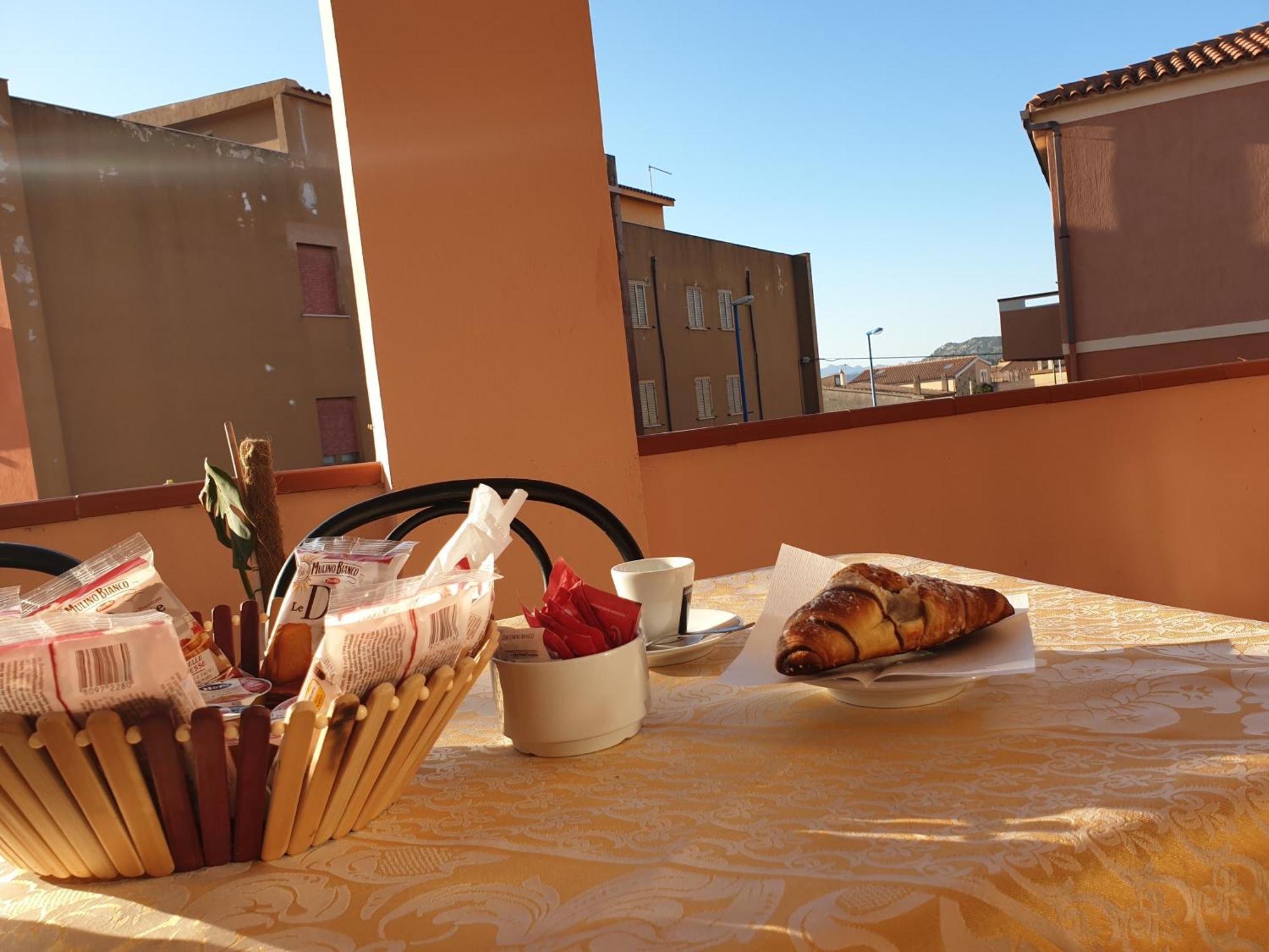 Riccio Hotel 马达莱纳 外观 照片