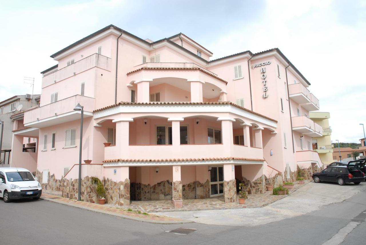 Riccio Hotel 马达莱纳 外观 照片